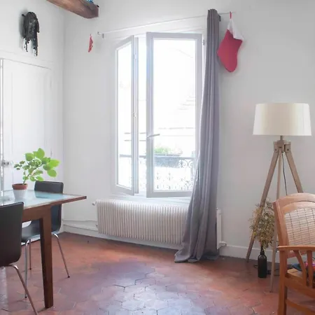 Charming Apt Near Bastille Parigi